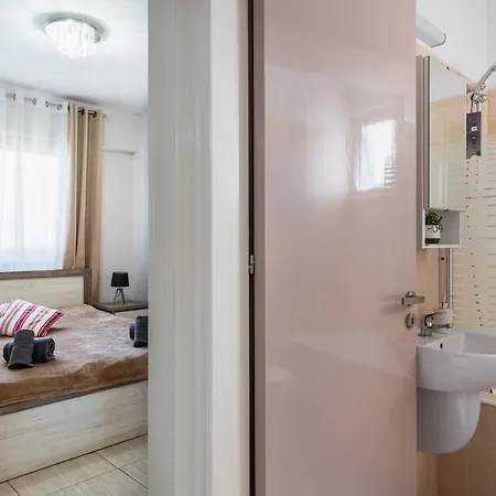 Carisa Flat, 2 Bedrooms Larnaca