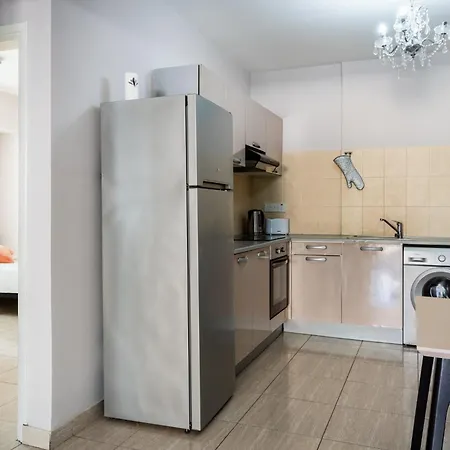 아파트 Carisa Flat, 2 Bedrooms 라르나카